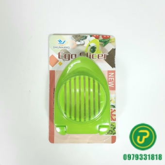 CẮT TRỨNG