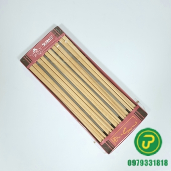 ĐŨA XƯƠNG GÀ SUMO