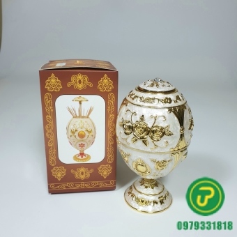 HŨ TĂM CÓ CHÂN KIM LOẠI